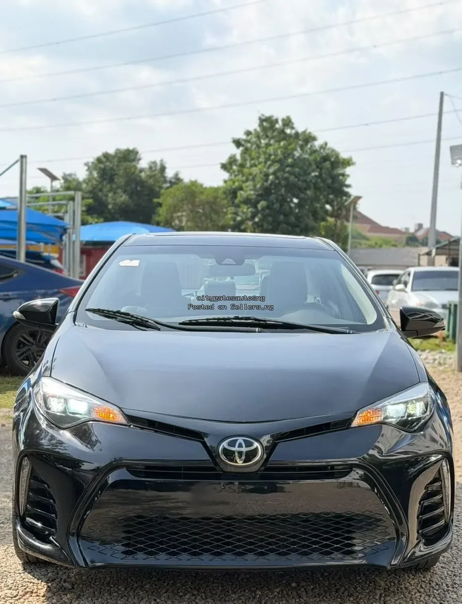 2017 Toyota Corolla SE - ₦18,700,000 in Abuja | SellersDotNG